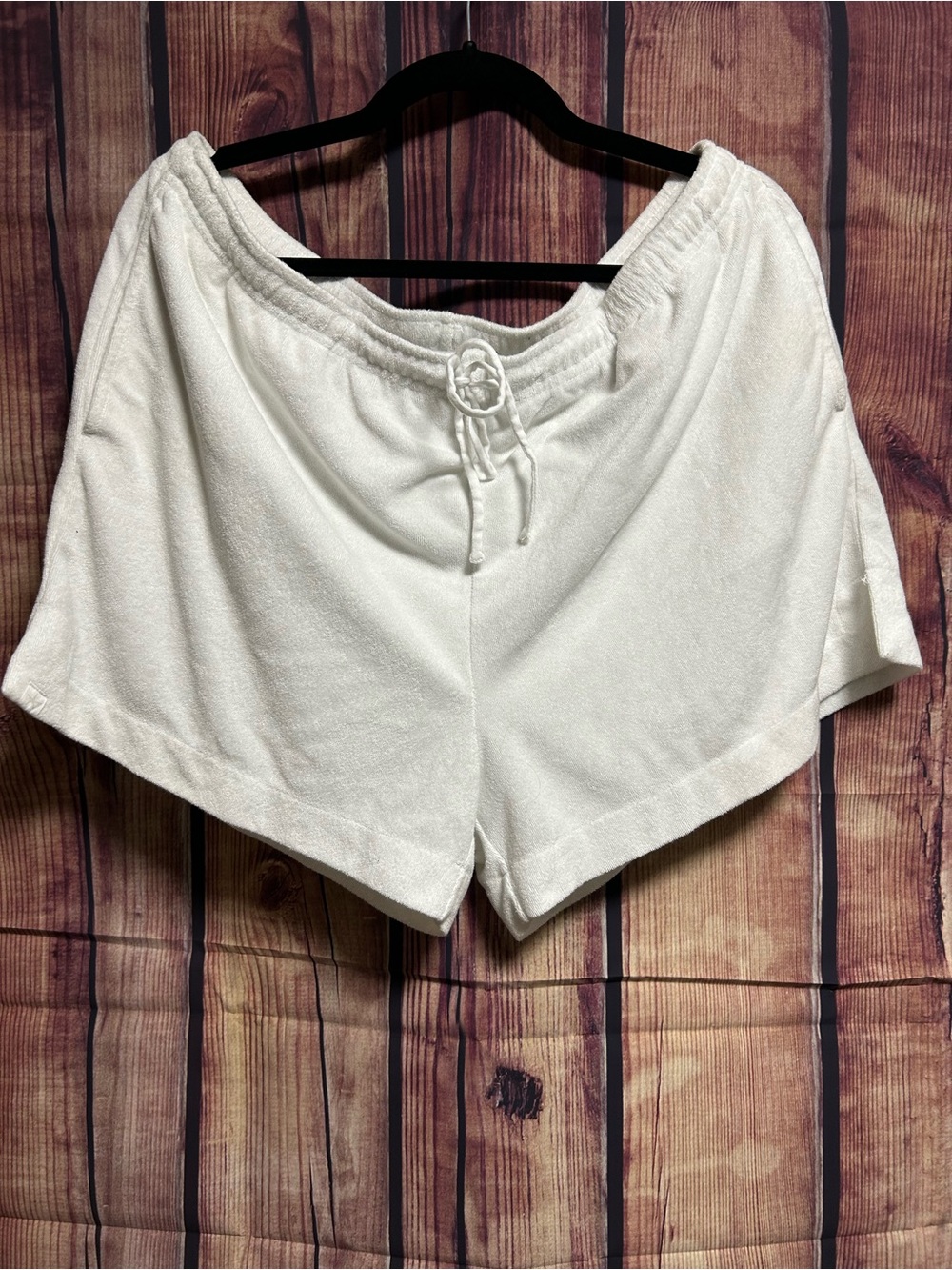 Barefoot Dreams BEACH White Terry Drawstring Lounge Shorts